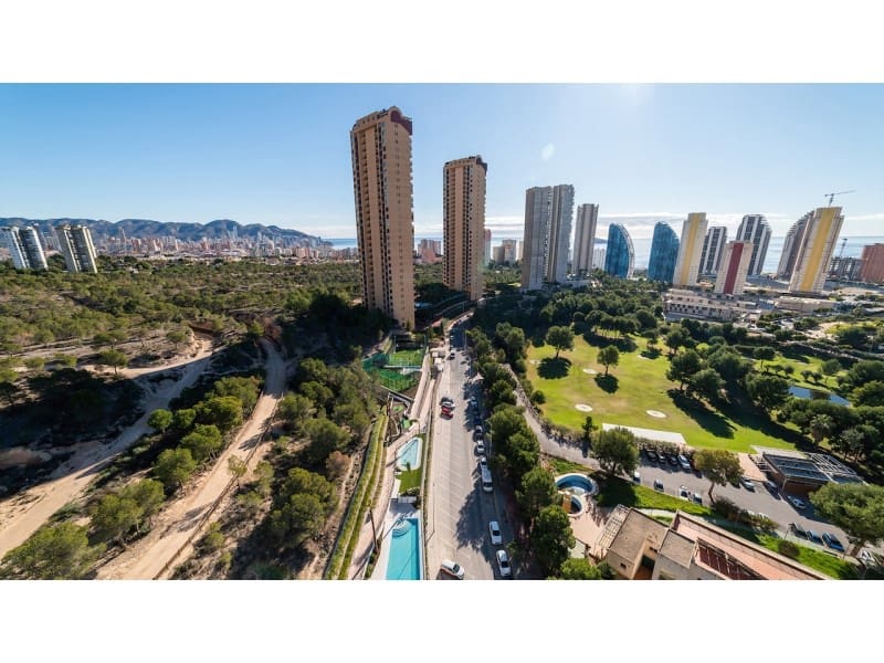 2 sovrum Lägenhet till salu i Benidorm med garage - 507 000 € (Ref: 9936049)