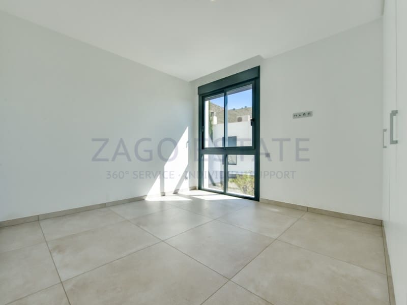 4 soverom Villa til salgs i Finestrat med garasje - € 1 800 000 (Ref: 9945368)