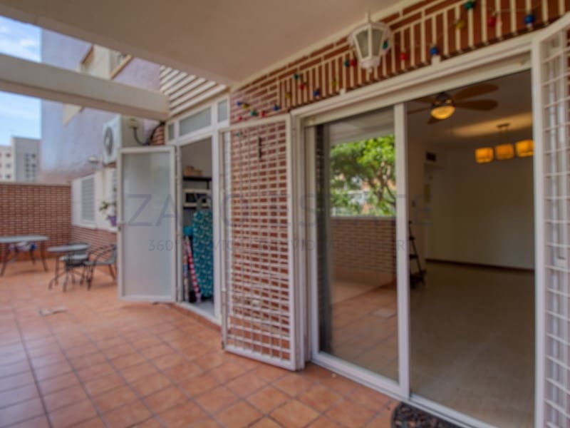 2 slaapkamer Flat te koop in La Villajoyosa / Vila Joiosa met garage - € 250.000 (Ref: 9949397)