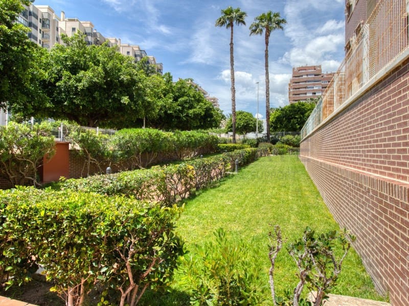 2 slaapkamer Flat te koop in La Villajoyosa / Vila Joiosa met garage - € 250.000 (Ref: 9949397)