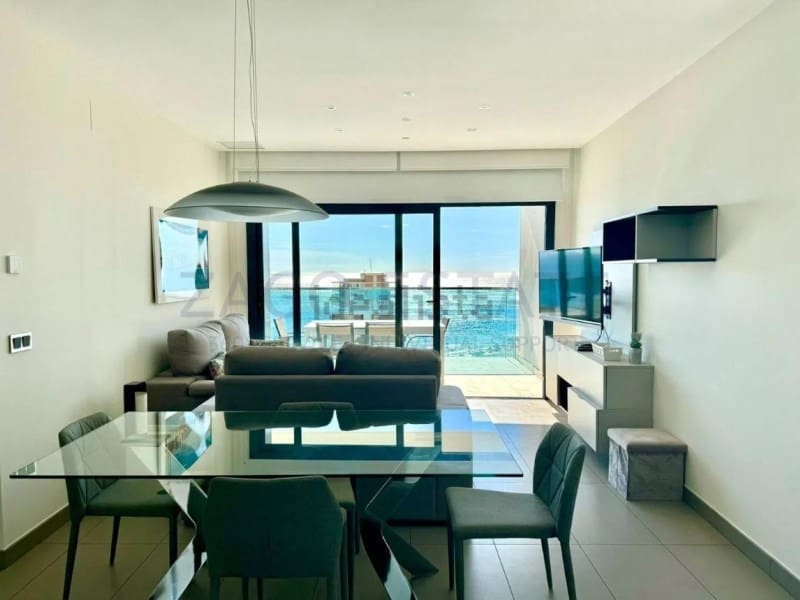 Flat for rent in Benidorm with pool garage - € 2,100 (Ref: 9959397)