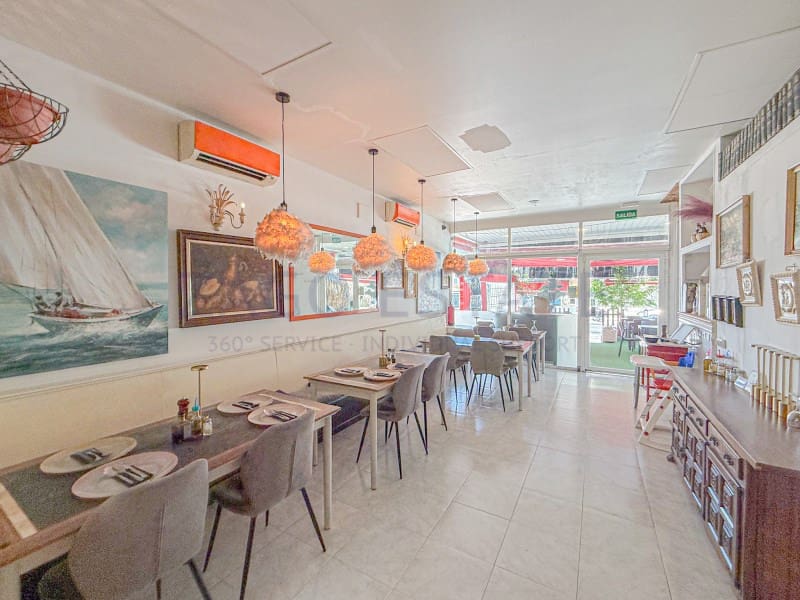 Commercial for rent in Benidorm - € 2,500 (Ref: 9964956)