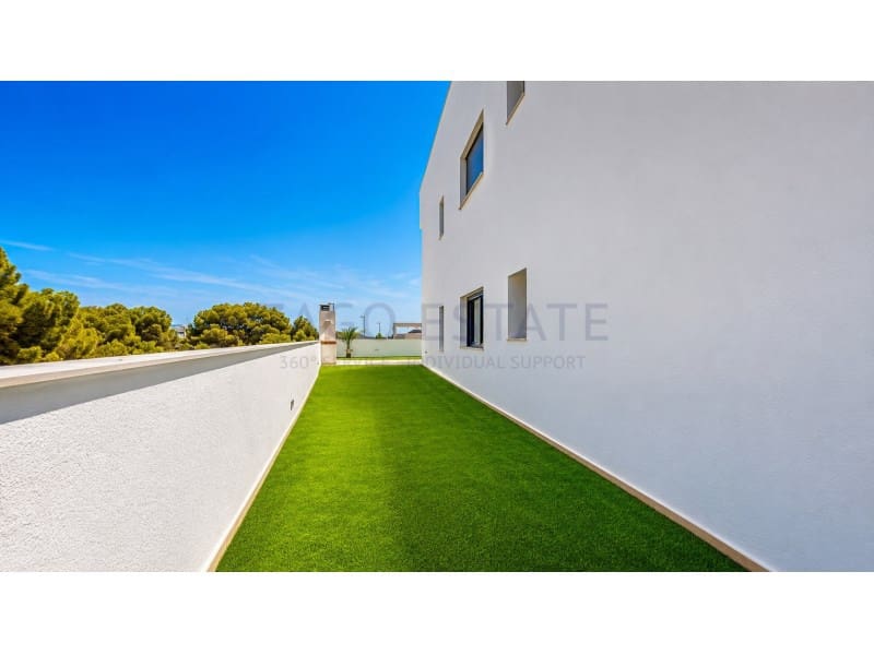 Piso de 3 habitaciones en Finestrat en venta con garaje - 459.000 € (Ref: 9974993)