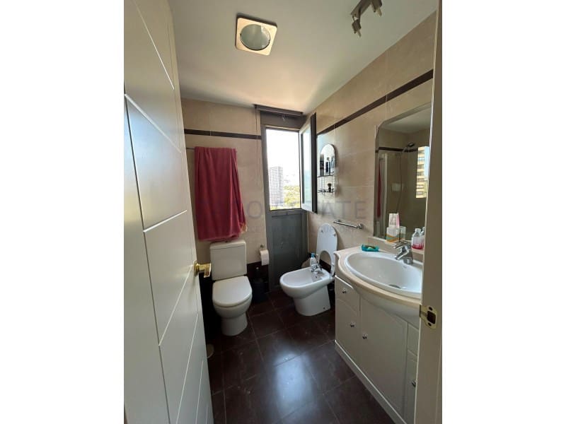2 camera da letto Appartamento da affittare in Benidorm con piscina garage - 1.000 € (Rif: 9978490)