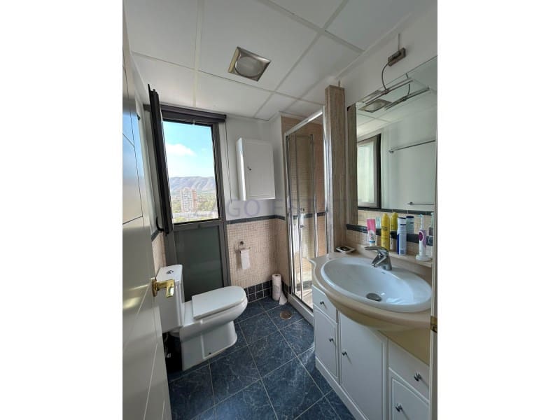 2 camera da letto Appartamento da affittare in Benidorm con piscina garage - 1.000 € (Rif: 9978490)
