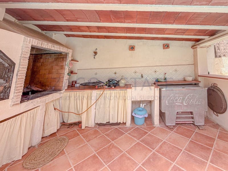 Pareado de 3 habitaciones en Alfaz del Pi / L'Alfàs del Pi en venta con piscina garaje - 470.000 € (Ref: 9990384)