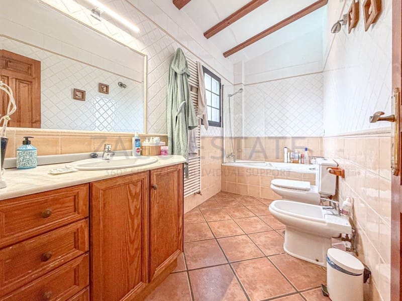 Pareado de 3 habitaciones en Alfaz del Pi / L'Alfàs del Pi en venta con piscina garaje - 470.000 € (Ref: 9990384)