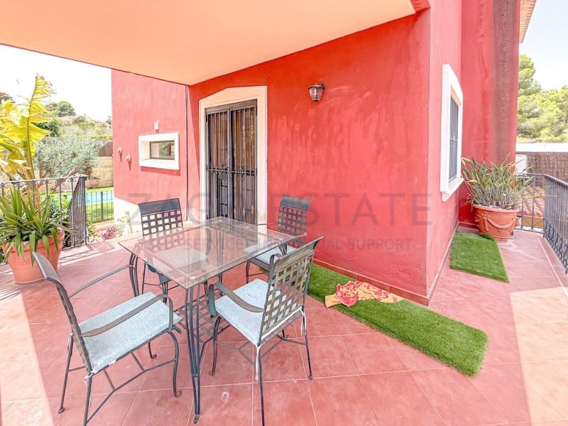 Pareado de 3 habitaciones en Alfaz del Pi / L'Alfàs del Pi en venta con piscina garaje - 470.000 € (Ref: 9990384)