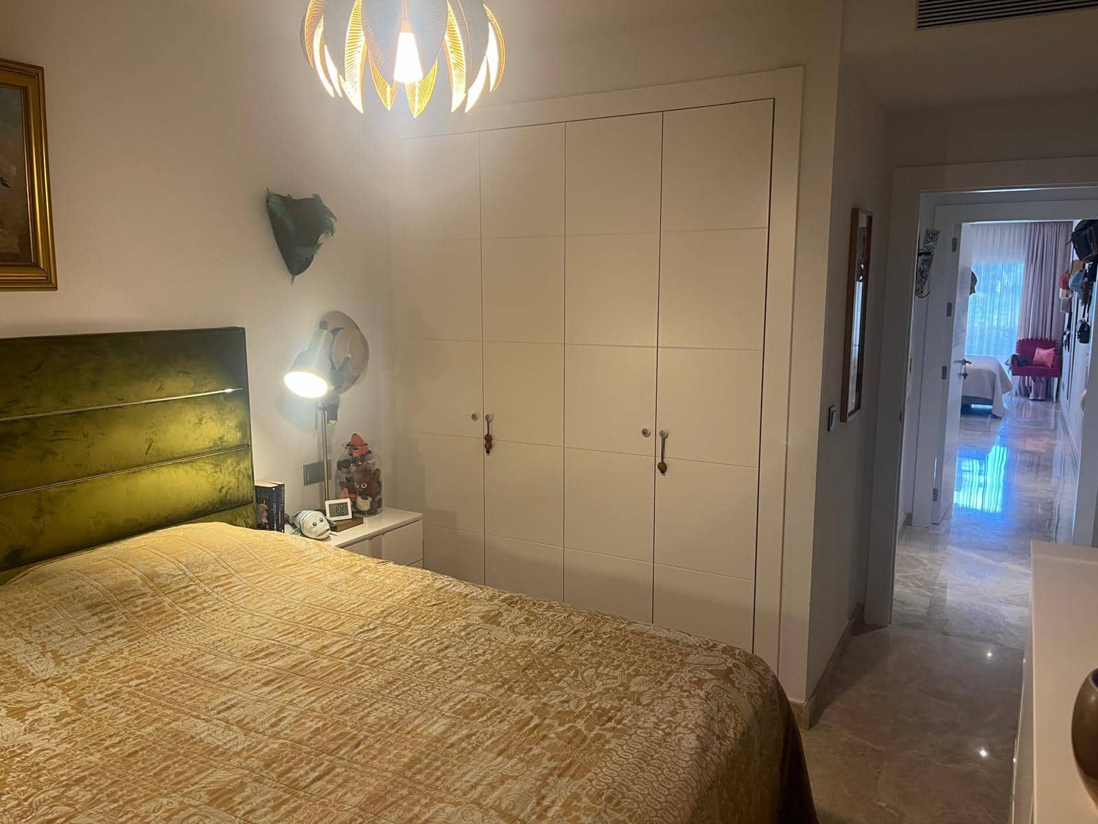 2 bedroom Apartment for sale in Marbella with pool garage - € 645,000 (Ref: 9731546)