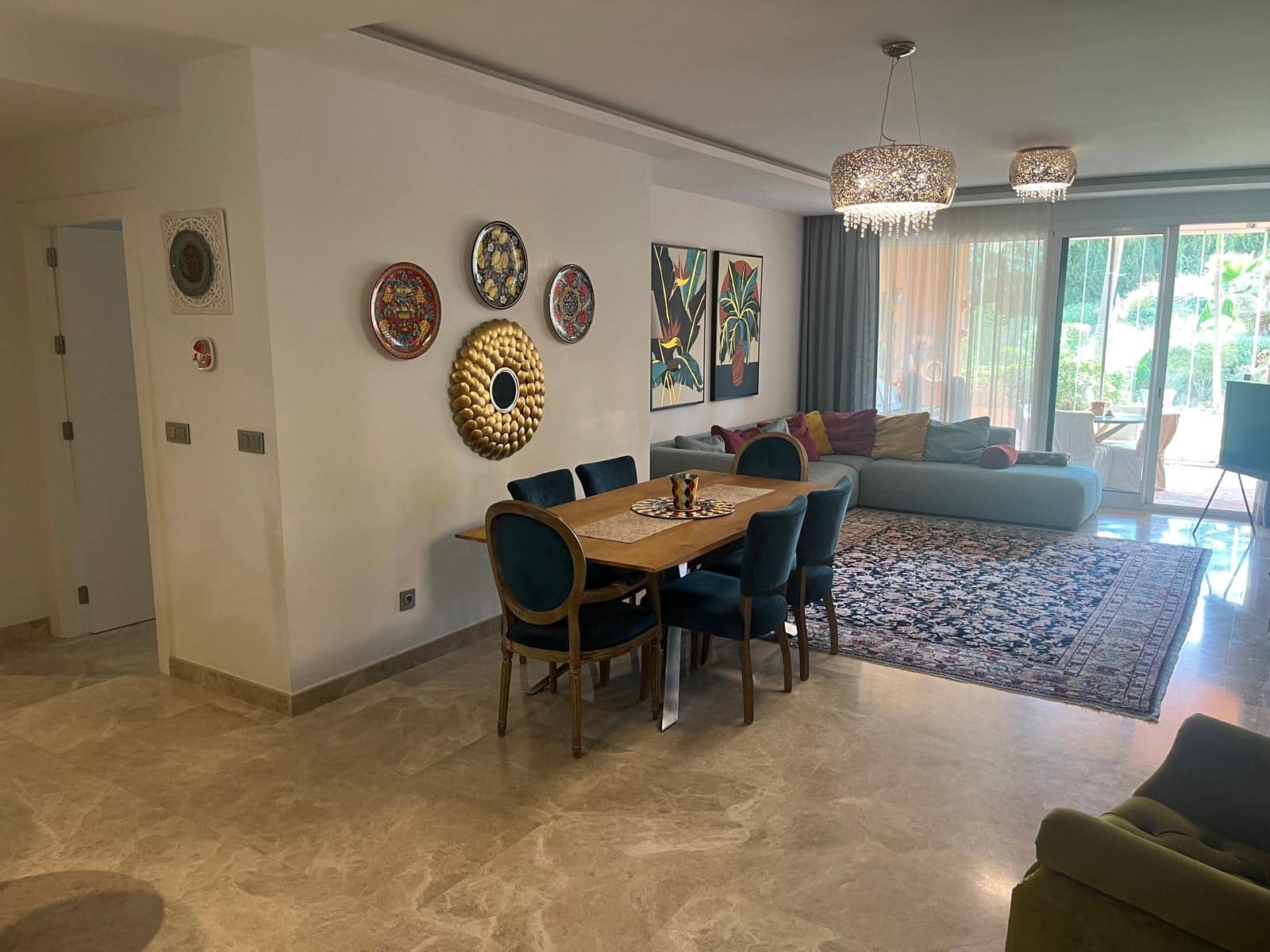 2 bedroom Apartment for sale in Marbella with pool garage - € 645,000 (Ref: 9731546)