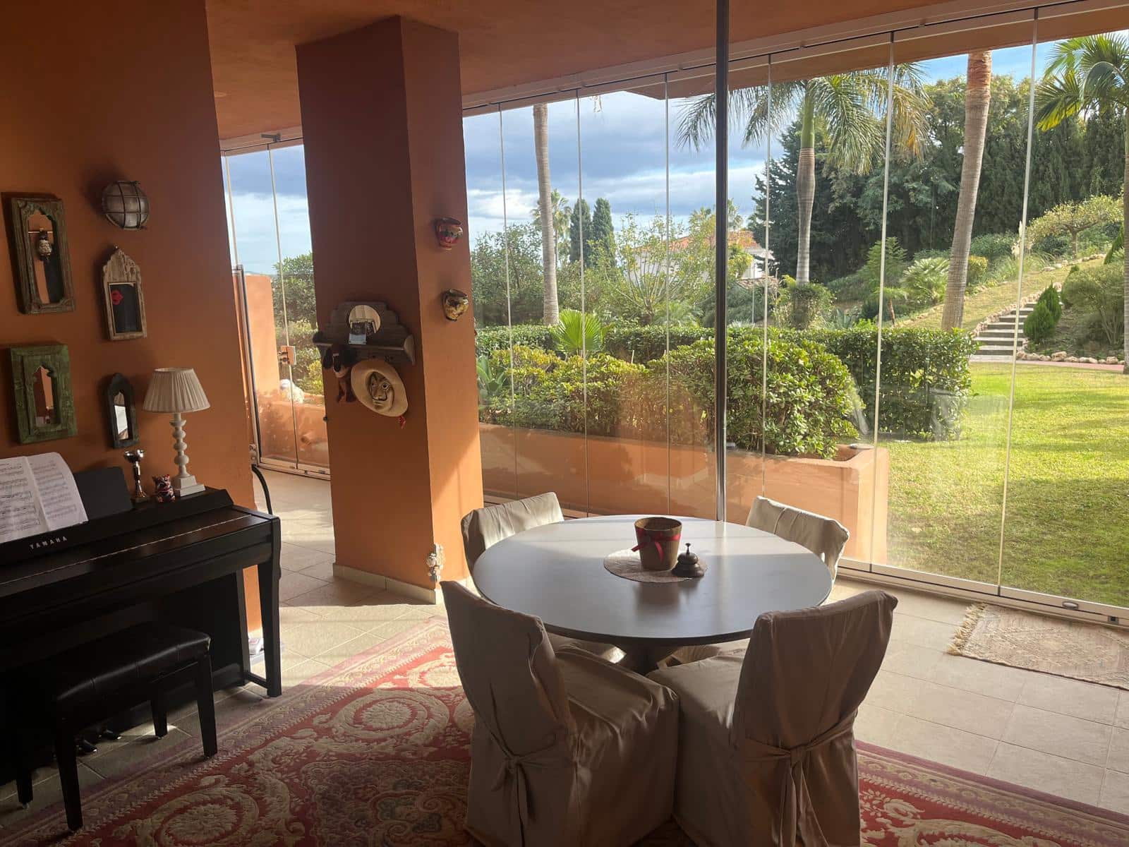 2 bedroom Apartment for sale in Marbella with pool garage - € 645,000 (Ref: 9731546)