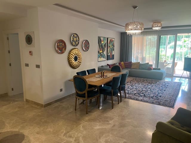 2 sypialnia Apartament na sprzedaż w Bahía de Marbella, Marbella z basenem garażem - 645 000 € (Ref: 9731546)