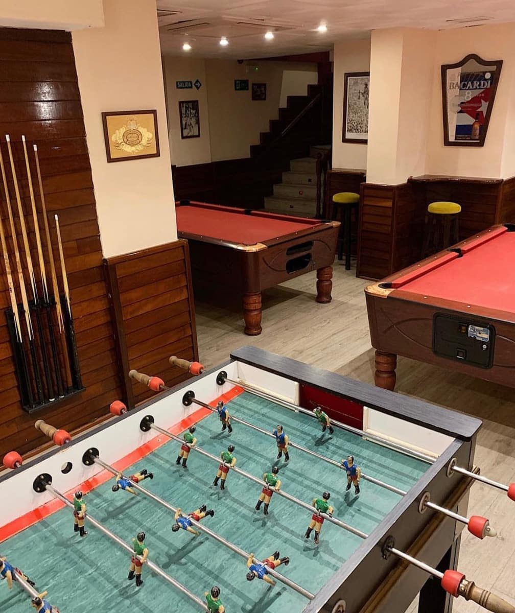 Restaurant/Bar for sale in Marbella - € 995,000 (Ref: 9731548)