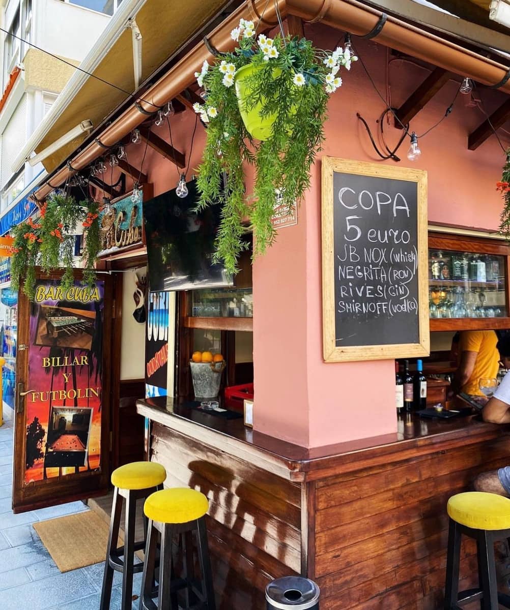 Restaurant/Bar for sale in Marbella - € 995,000 (Ref: 9731548)
