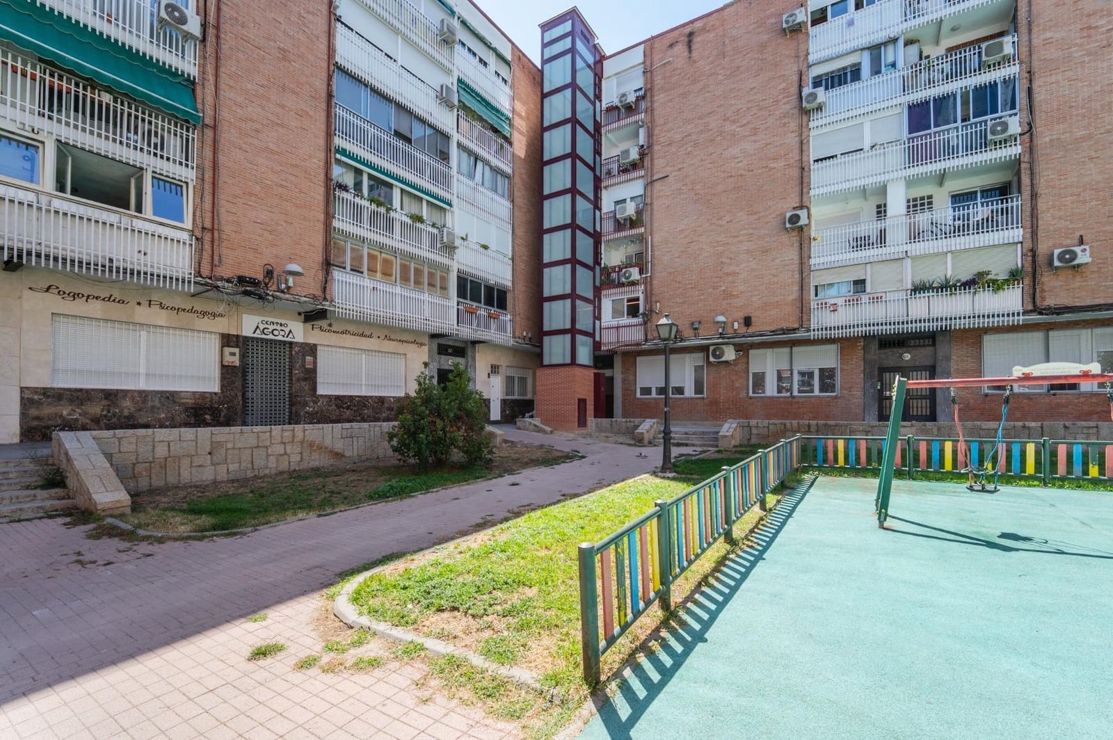 2 sypialnia Mieszkanie na sprzedaż w Miasto Madryt - 320 000 € (Ref: 10009201)