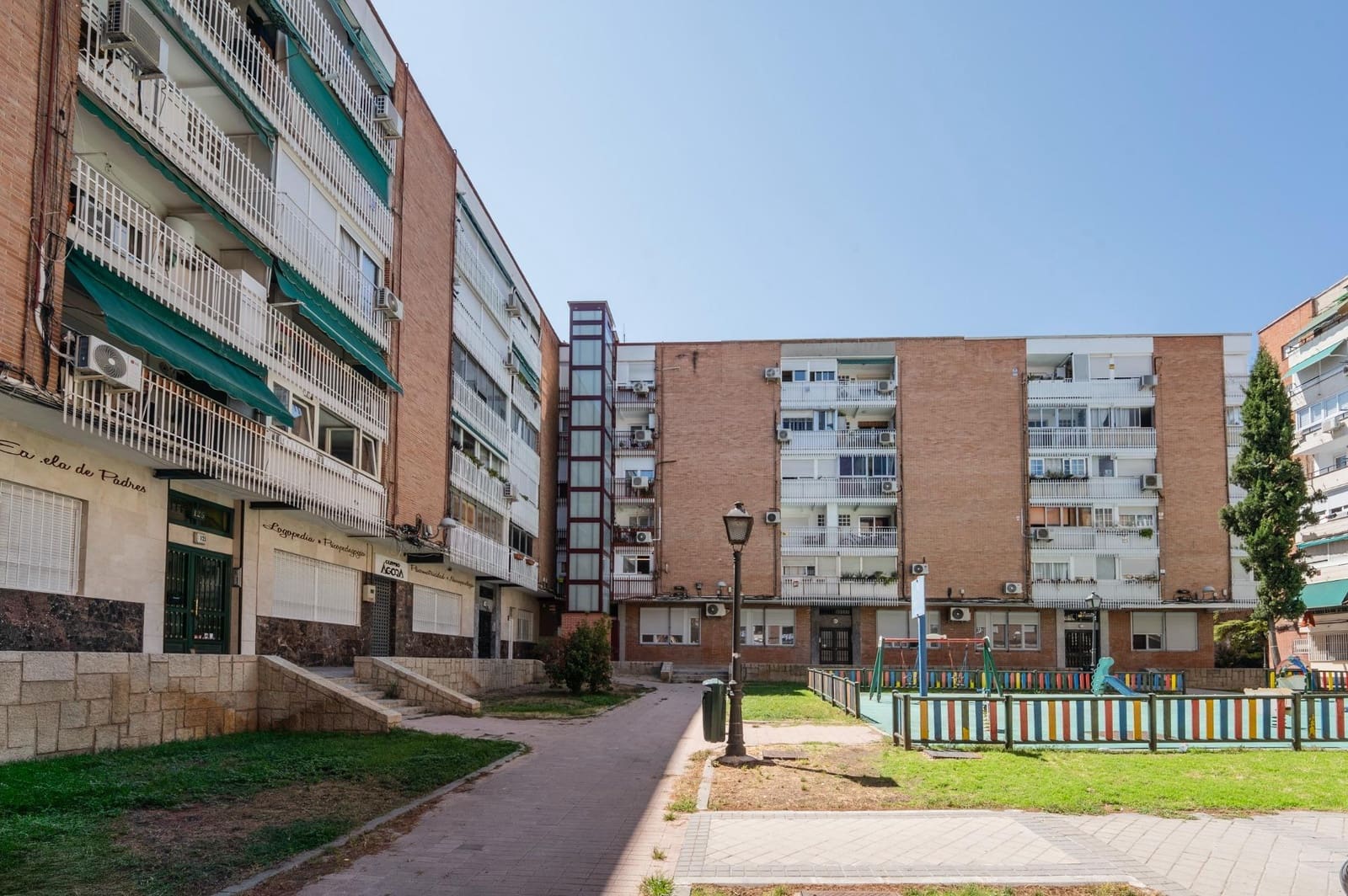 2 sypialnia Mieszkanie na sprzedaż w Miasto Madryt - 320 000 € (Ref: 10009201)