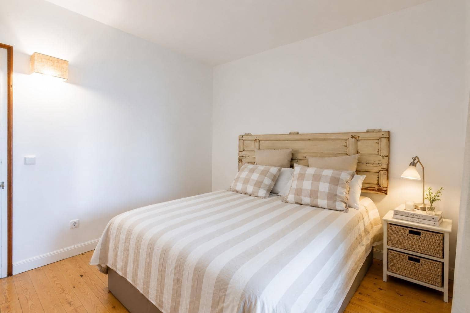4 bedroom Semi-detached Villa for sale in San Lorenzo de El Escorial with pool garage - € 700,000 (Ref: 10062117)