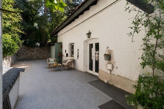 4 bedroom Semi-detached Villa for sale in San Lorenzo de El Escorial with pool garage - € 675,000 (Ref: 10062117)