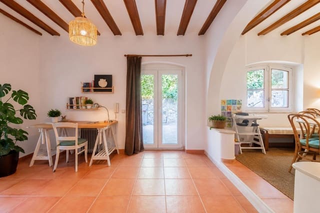4 bedroom Semi-detached Villa for sale in San Lorenzo de El Escorial with pool garage - € 675,000 (Ref: 10062117)