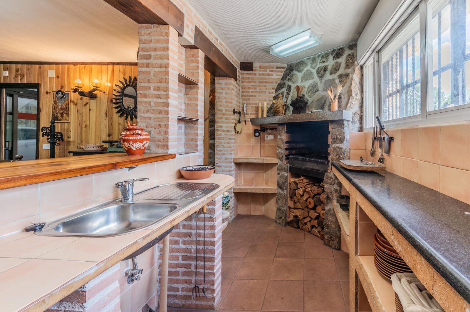 5 bedroom Villa for sale in Galapagar with pool garage - € 720,000 (Ref: 10064787)