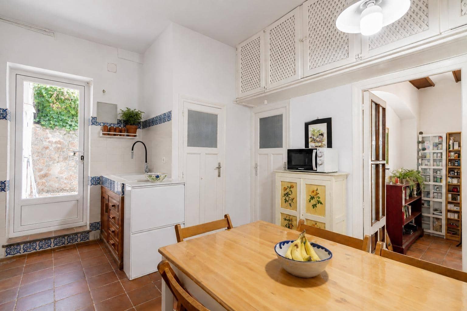 5 bedroom Semi-detached Villa for sale in San Lorenzo de El Escorial with pool garage - € 800,000 (Ref: 10064788)