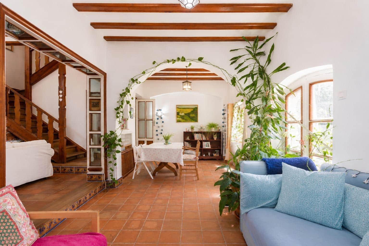 5 bedroom Semi-detached Villa for sale in San Lorenzo de El Escorial with pool garage - € 800,000 (Ref: 10064788)