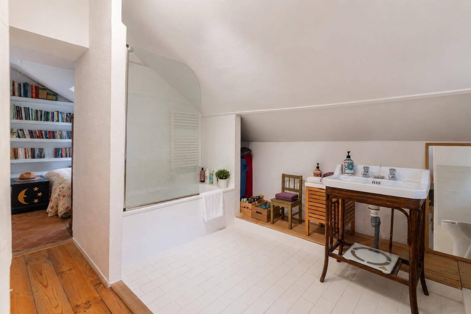 5 bedroom Semi-detached Villa for sale in San Lorenzo de El Escorial with pool garage - € 800,000 (Ref: 10064788)