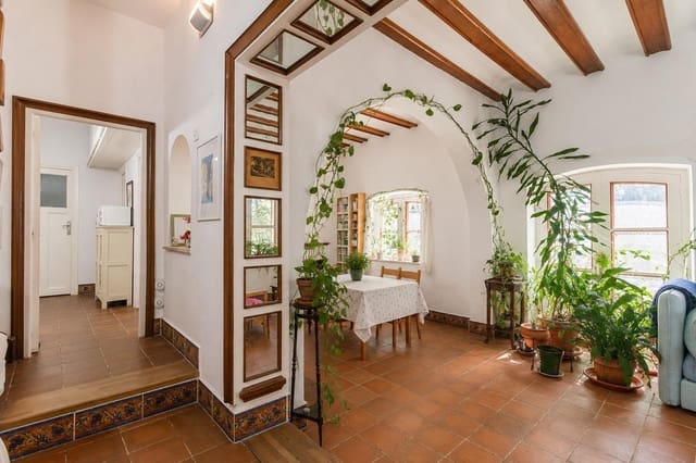 5 bedroom Semi-detached Villa for sale in San Lorenzo de El Escorial with pool garage - € 775,000 (Ref: 10064788)