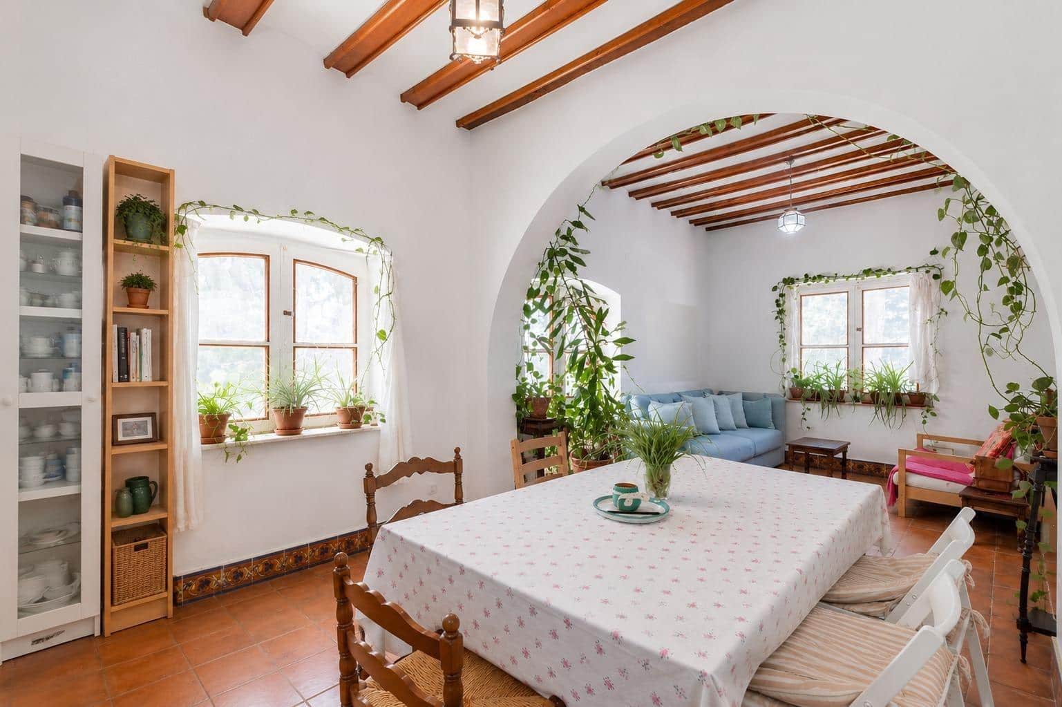 5 bedroom Semi-detached Villa for sale in San Lorenzo de El Escorial with pool garage - € 800,000 (Ref: 10064788)