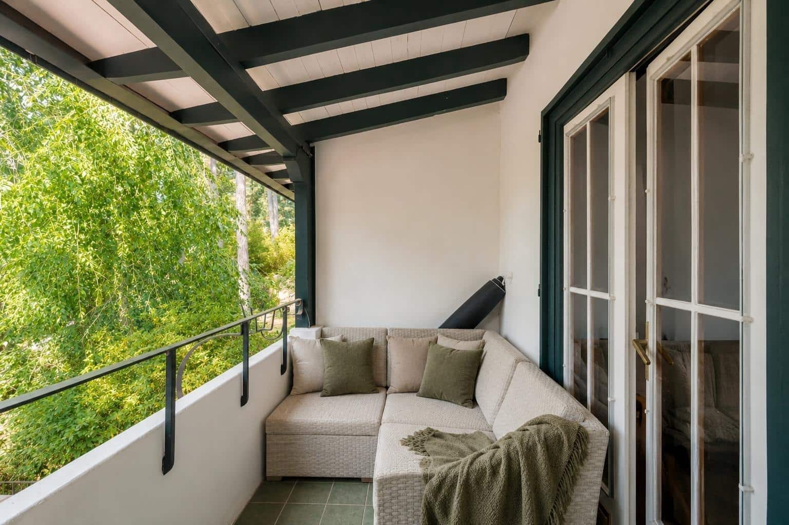 5 bedroom Semi-detached Villa for sale in San Lorenzo de El Escorial with pool garage - € 800,000 (Ref: 10064788)