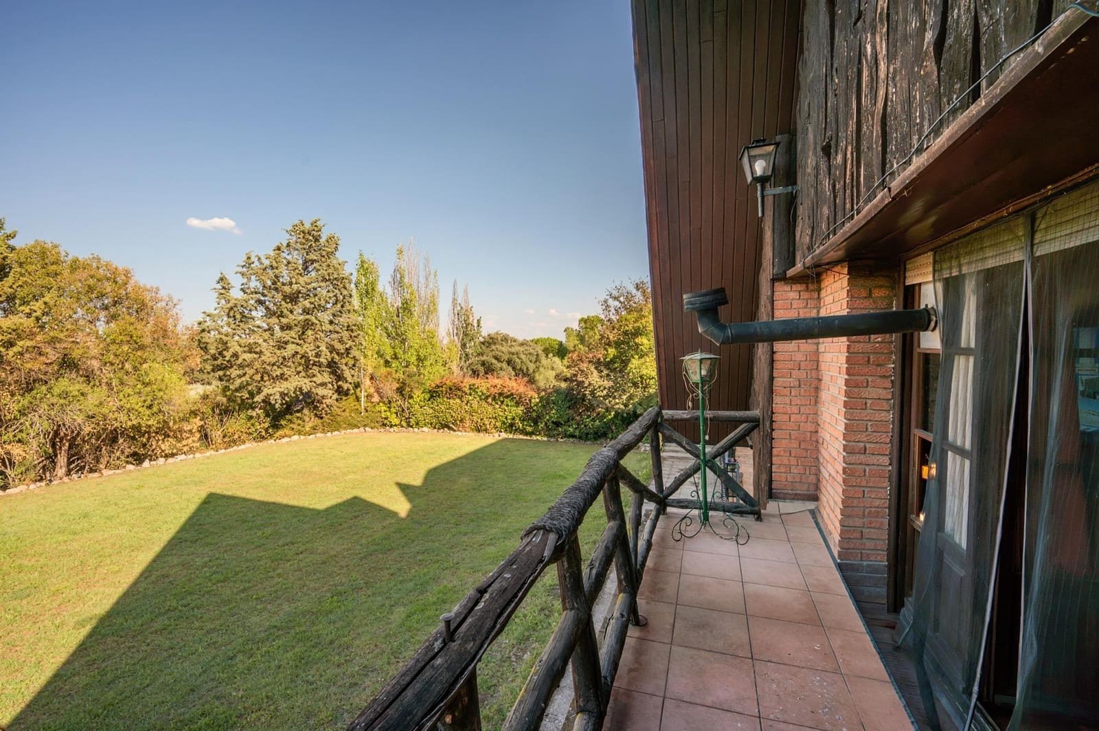 20 quarto Moradia para venda em Villanueva de la Canada com piscina garagem - 1 650 000 € (Ref: 10129690)