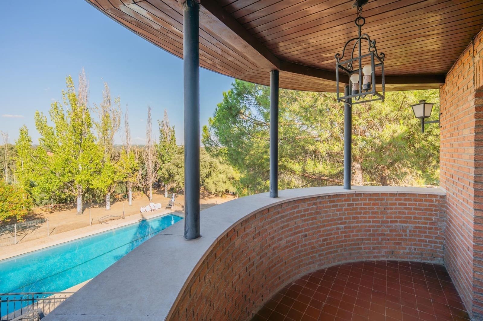20 quarto Moradia para venda em Villanueva de la Canada com piscina garagem - 1 650 000 € (Ref: 10129690)