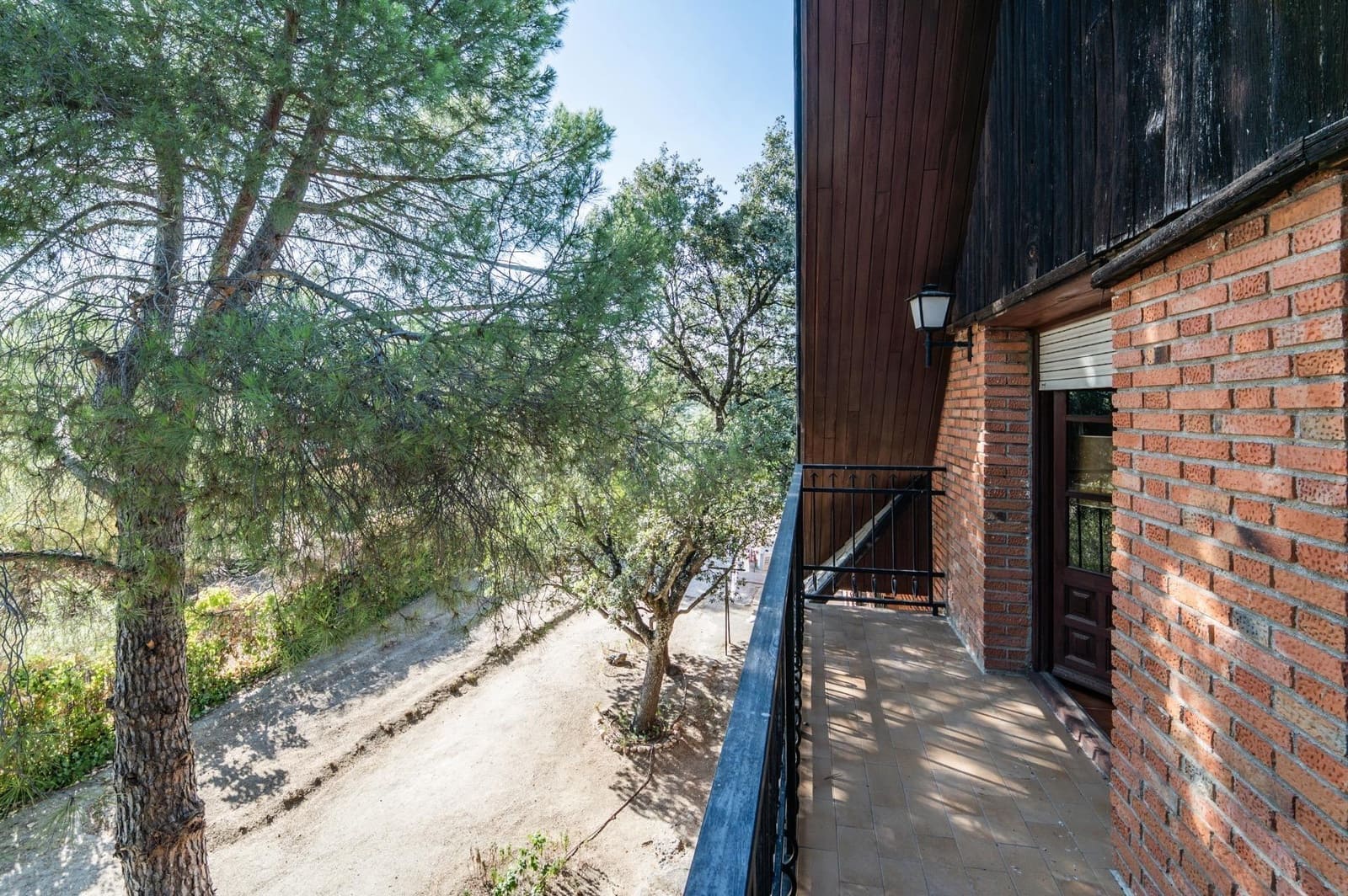 20 quarto Moradia para venda em Villanueva de la Canada com piscina garagem - 1 650 000 € (Ref: 10129690)