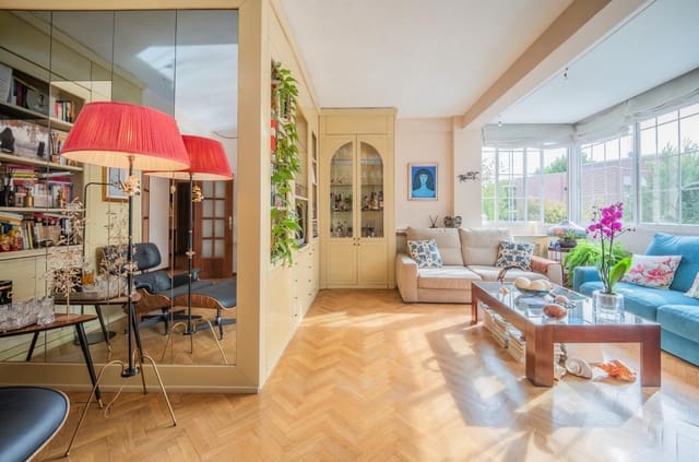 3 quarto Apartamento para venda em Alameda de Osuna, Madrid cidade - 520 000 € (Ref: 10157763)