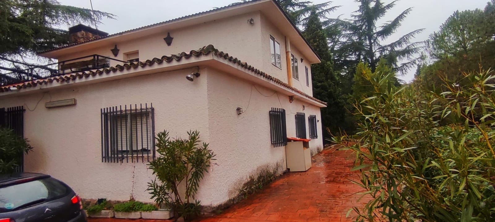 6 bedroom Villa for sale in Moralzarzal with pool garage - € 1,190,000 (Ref: 9491737)