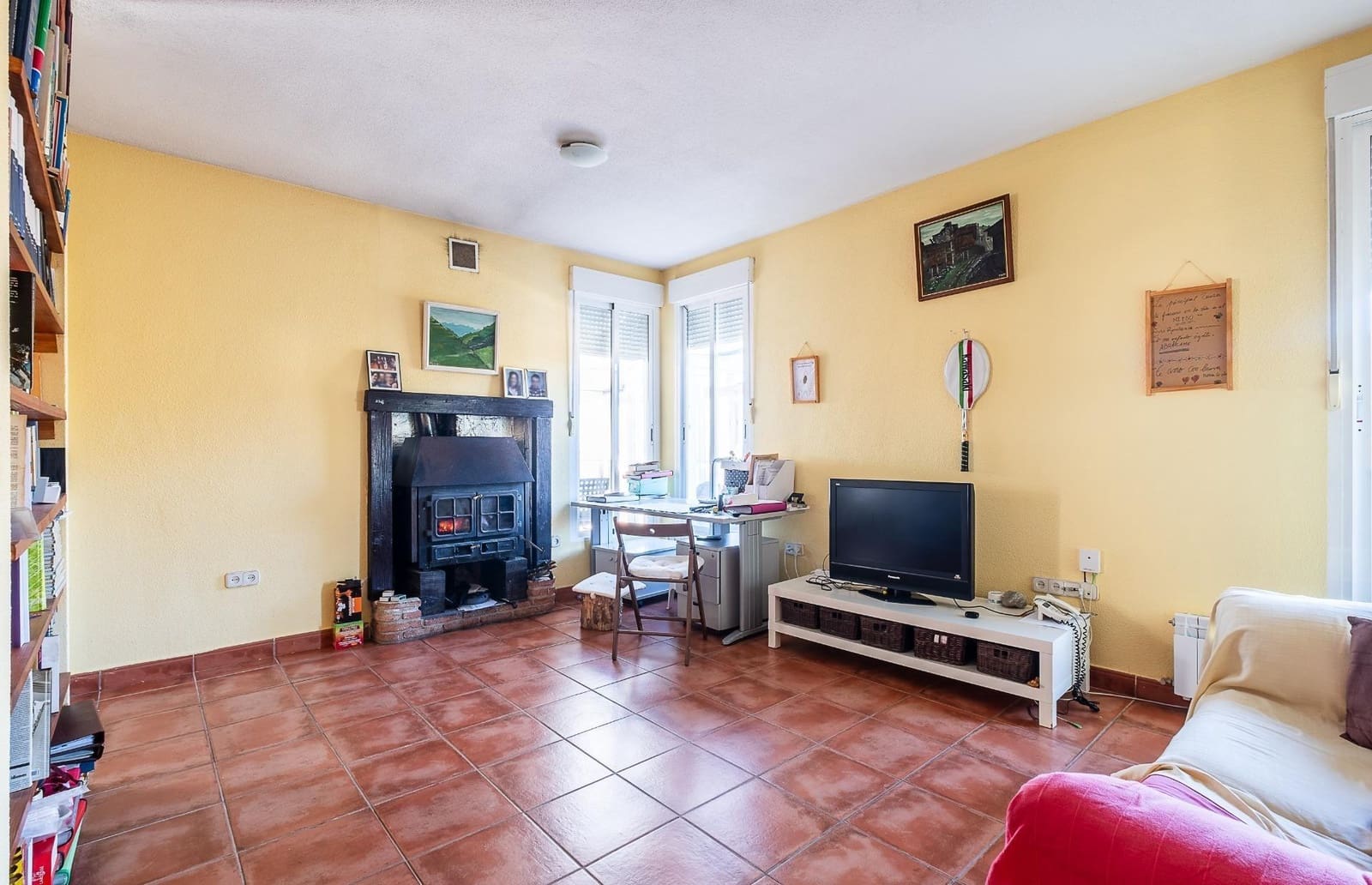 4 bedroom Villa for sale in Robledo de Chavela with pool garage - € 360,000 (Ref: 9491738)