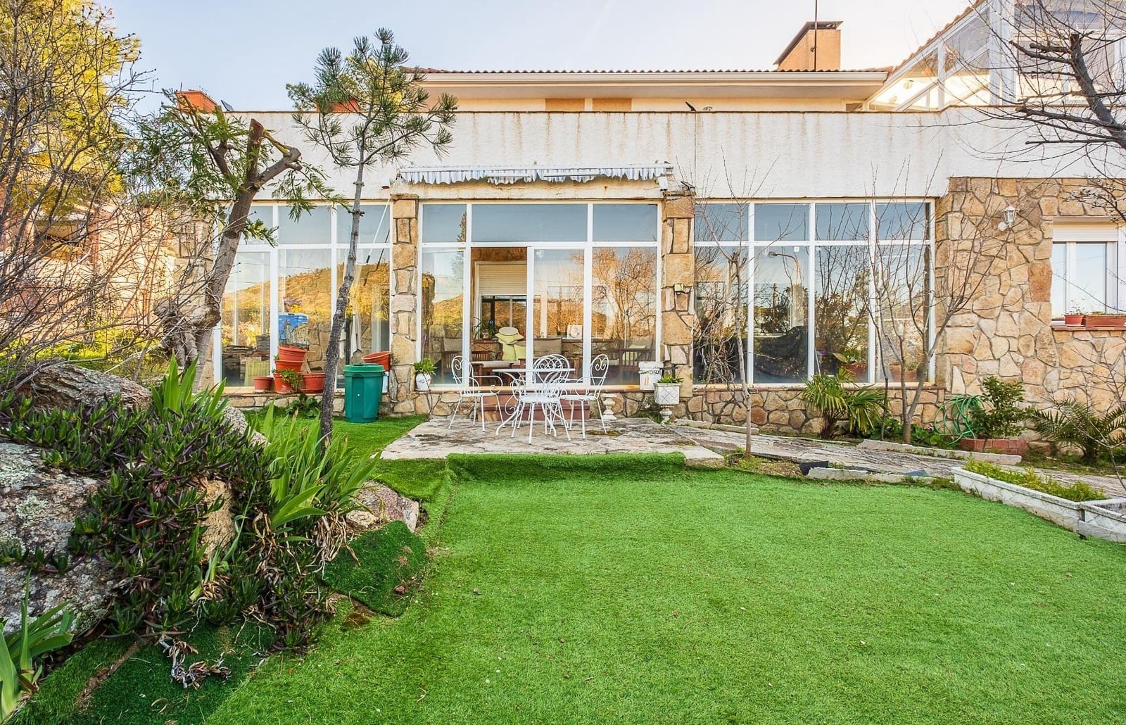 4 bedroom Villa for sale in Robledo de Chavela with pool garage - € 360,000 (Ref: 9491738)