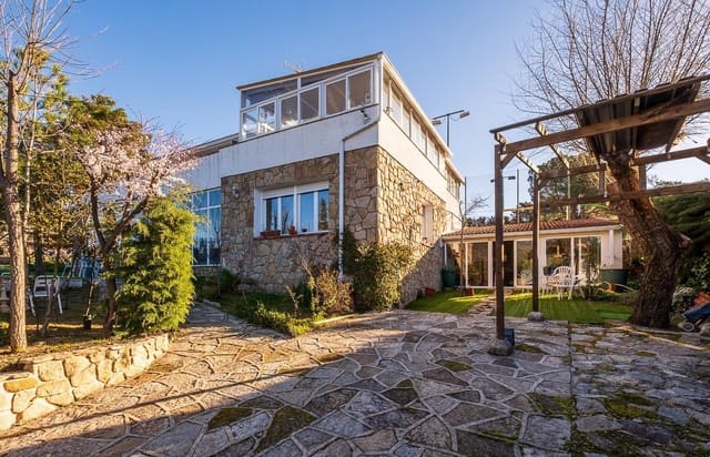 4 soverom Villa til salgs i Robledo de Chavela med svømmebasseng garasje - € 360 000 (Ref: 9491738)