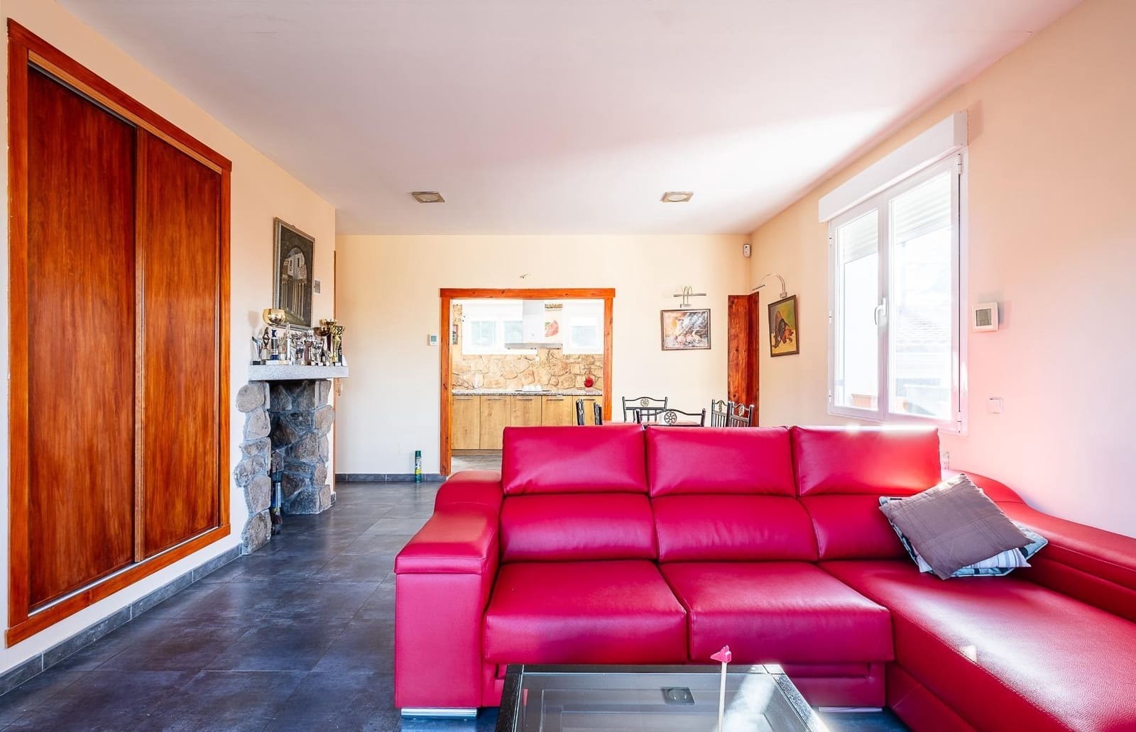 Chalet de 4 habitaciones en Robledo de Chavela en venta con piscina garaje - 360.000 € (Ref: 9491738)