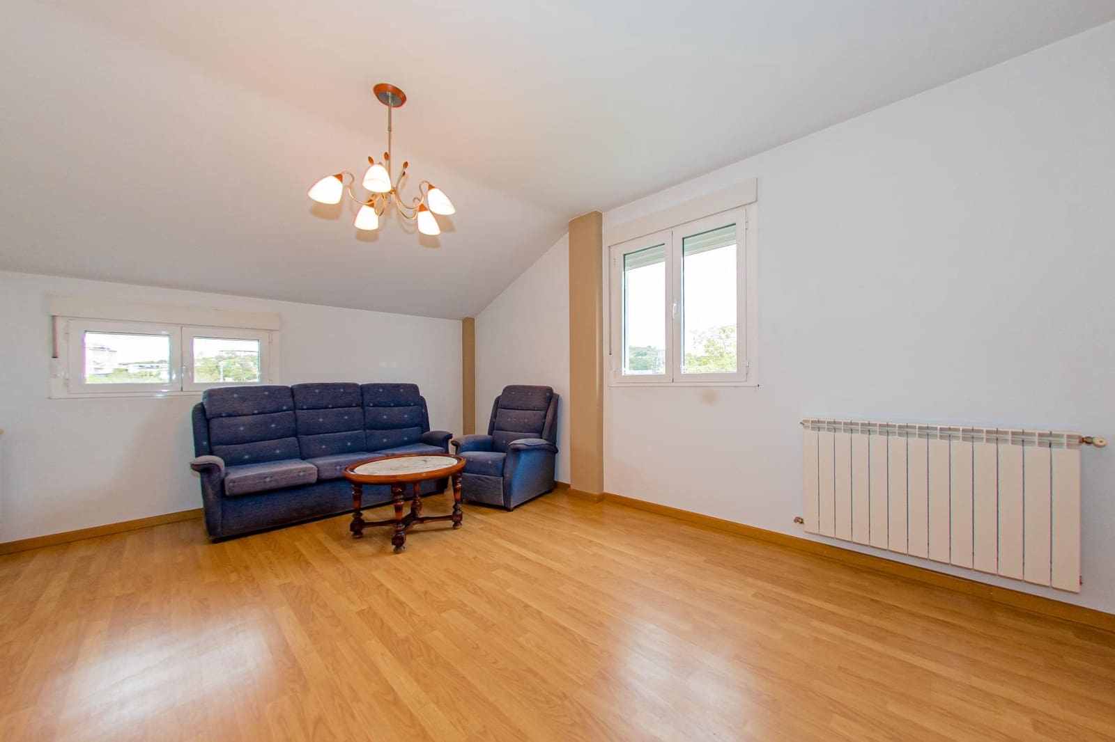 5 camera da letto Villa in vendita in Ponferrada con garage - 385.000 € (Rif: 9491740)