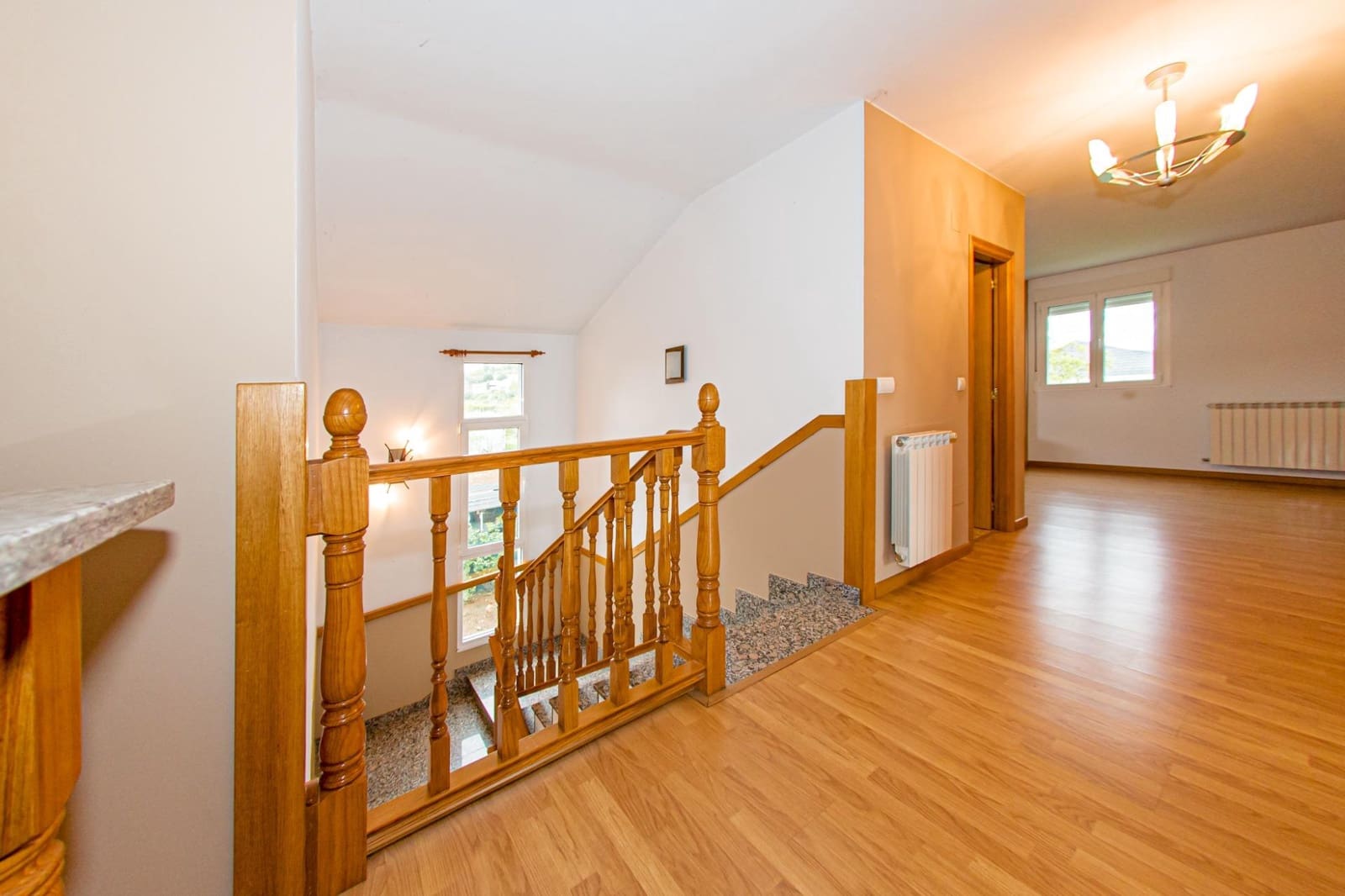 5 camera da letto Villa in vendita in Ponferrada con garage - 385.000 € (Rif: 9491740)