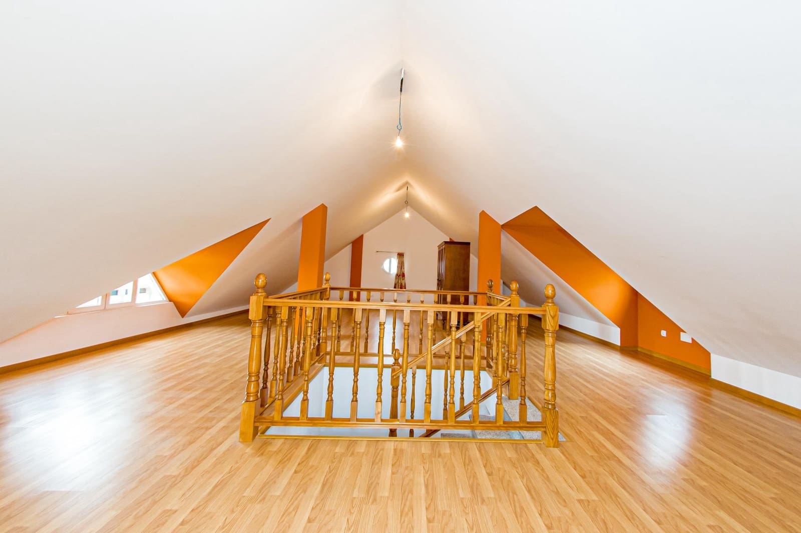 5 camera da letto Villa in vendita in Ponferrada con garage - 385.000 € (Rif: 9491740)