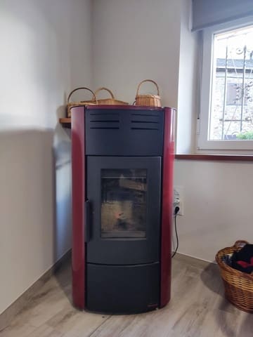 3 Zimmer Haus zu verkaufen in Castropodame mit Garage - 145.000 € (Ref: 9491741)