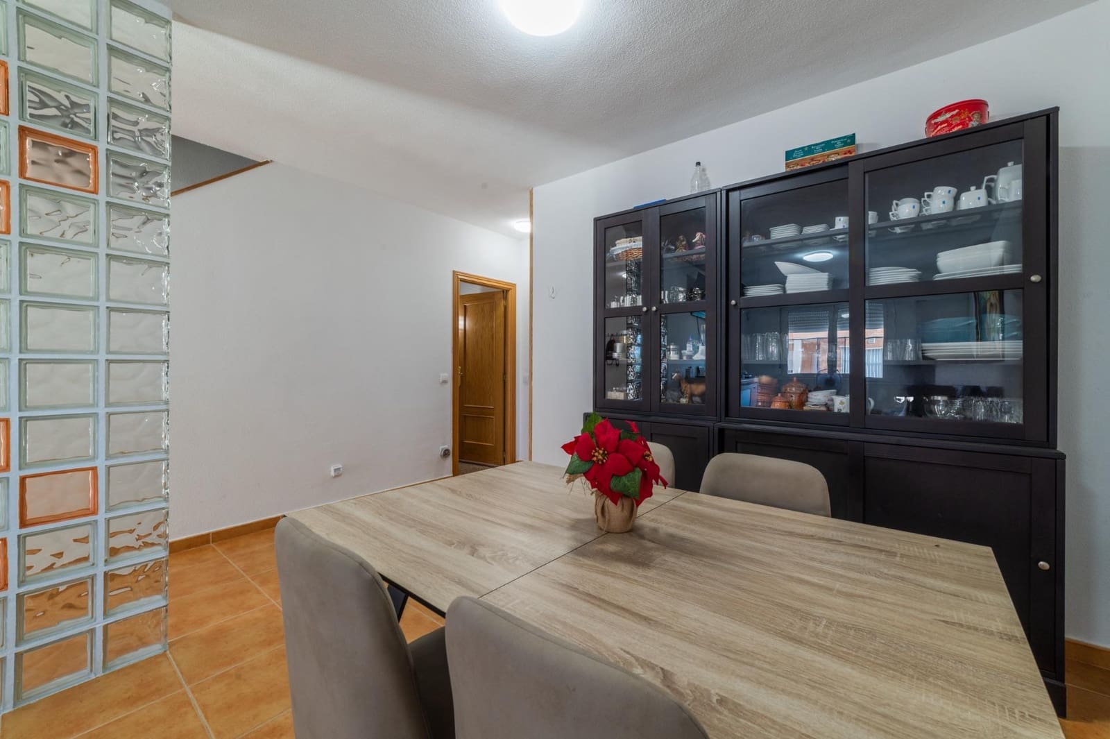 Chalet de 3 habitaciones en Ciruelos en venta con garaje - 200.000 € (Ref: 9491742)