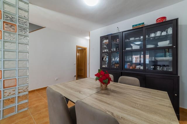 3 soverom Villa til salgs i Ciruelos med garasje - € 200 000 (Ref: 9491742)