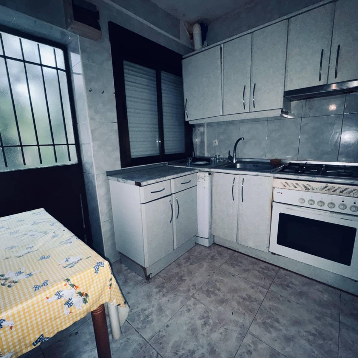 5 bedroom Villa for sale in Navalagamella with pool garage - € 650,000 (Ref: 9491744)