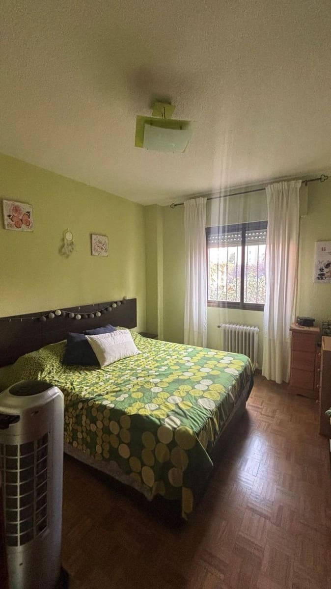 2 makuuhuone Asunto myytävänä paikassa Navalcarnero - 215 000 € (Ref: 9491746)