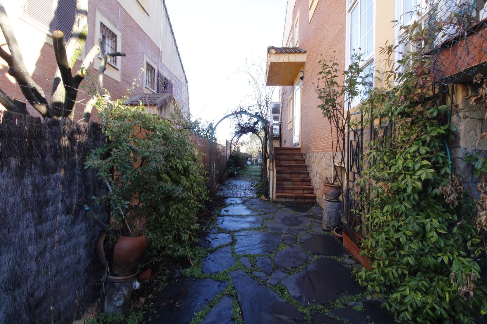 5 slaapkamer Halfvrijstaande villa te koop in Collado Villalba met garage - € 440.000 (Ref: 9519289)