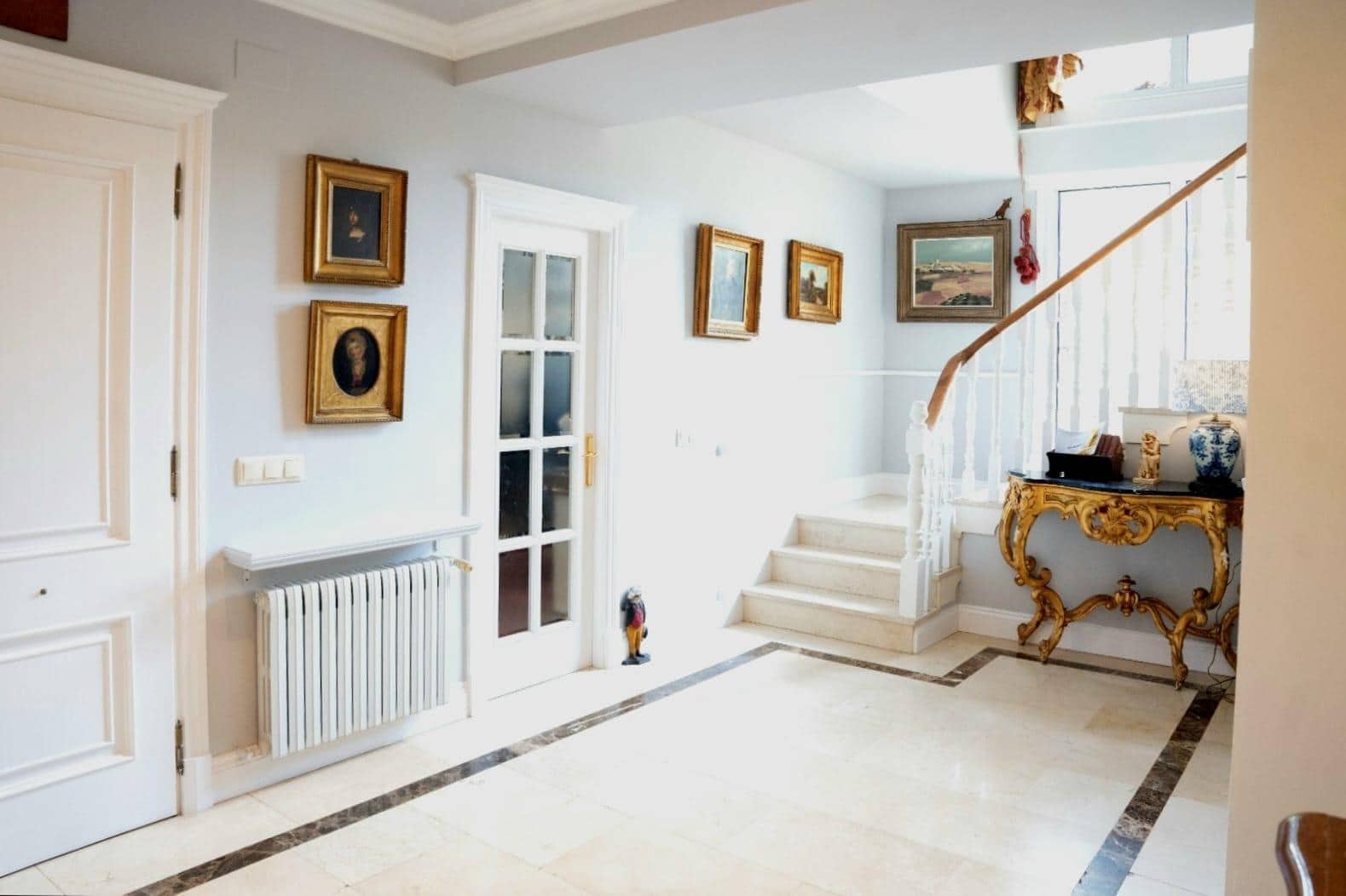 5 bedroom Villa for sale in Villaviciosa de Odon with pool garage - € 1,450,000 (Ref: 9524414)