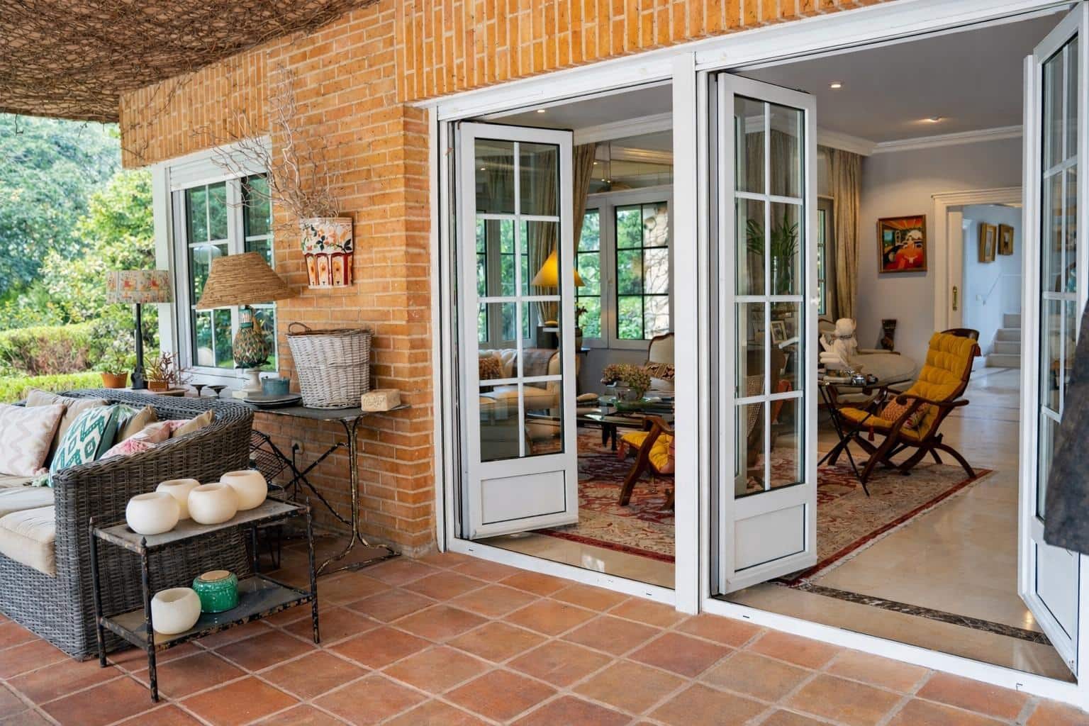 5 bedroom Villa for sale in Villaviciosa de Odon with pool garage - € 1,450,000 (Ref: 9524414)